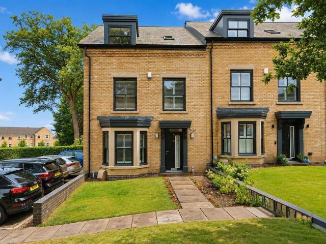 4 bedroom townhouse for sale