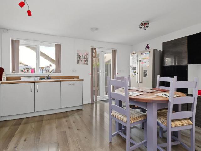 4 bedroom townhouse for sale