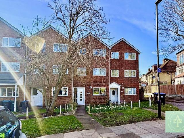 4 bedroom townhouse for sale
