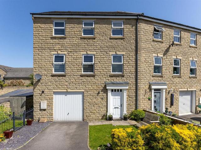 4 bedroom townhouse for sale