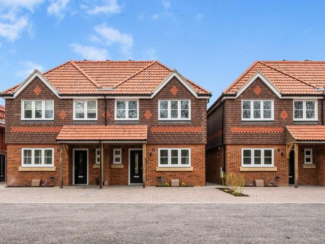 4 bedroom townhouse for sale