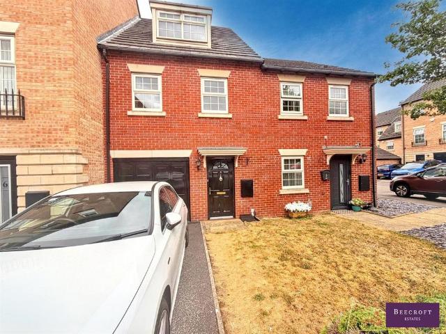 4 bedroom townhouse for sale