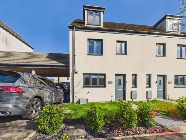 4 bedroom townhouse for sale
