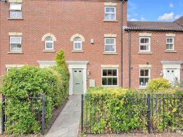 4 bedroom townhouse for sale