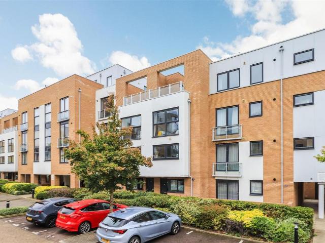 4 bedroom townhouse for sale