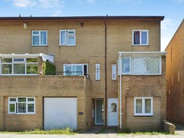 4 bedroom townhouse for sale