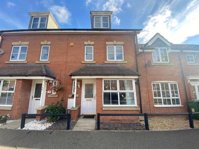 4 bedroom townhouse for sale