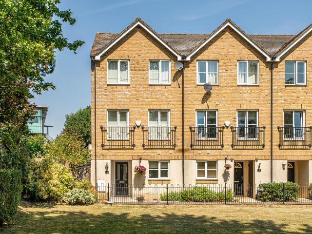 4 bedroom townhouse for sale