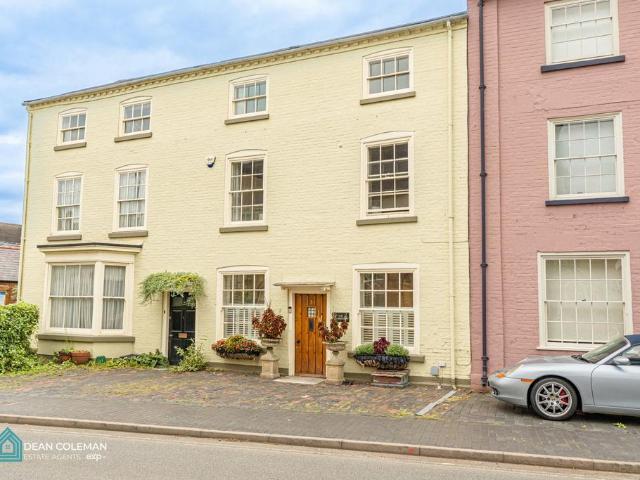 4 bedroom townhouse for sale