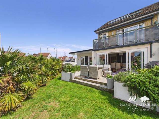 4 bedroom townhouse for sale