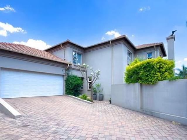 4 Bedroom Townhouse in Midstream Estate
