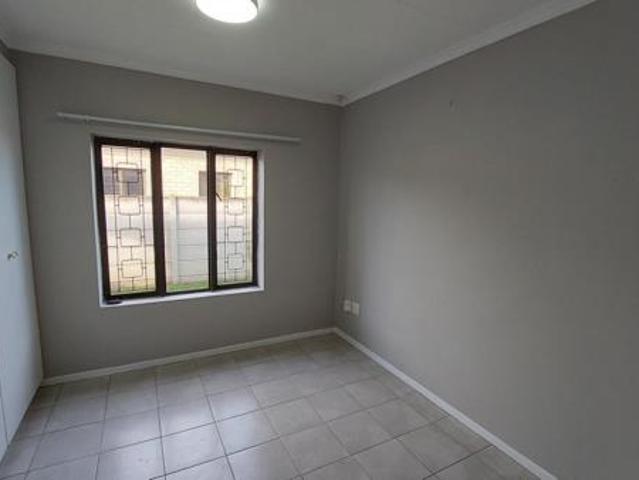 4 Bedroom Townhouse in Port Elizabeth Outlying