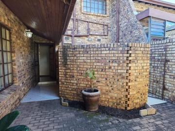 Sekelbos Complex, Mbombela, Ehlanzeni, Ehlanzeni, Mpumalanga, South Africa