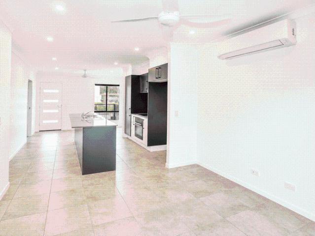 4 Bedroom Townhouse in Sunshine Cove, Maroochydore