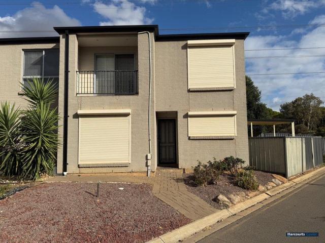 4 Bedroom Townhouse in Secure Complex