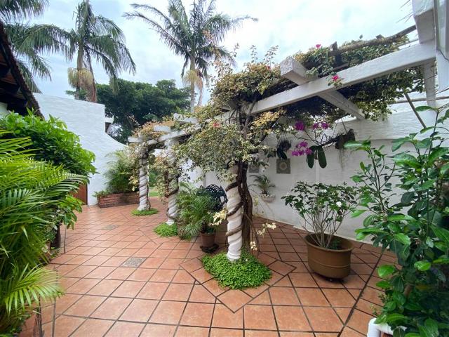 4 Bedroom Townhouse in Southbroom