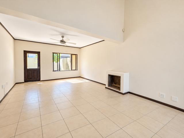 4 Bedroom Townhouse in Xanadu