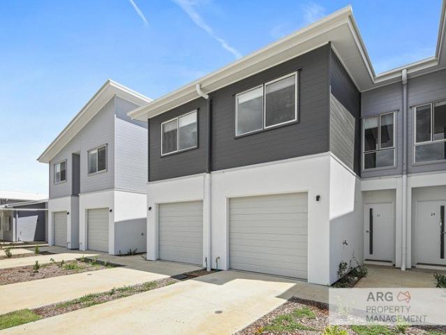 4 Bedroom Townhouse Low Maintenance