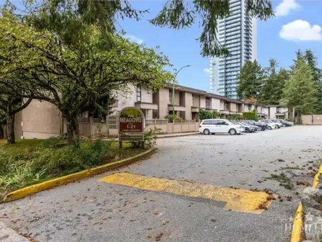 4 Bedroom Townhouse Surrey BC 106096025