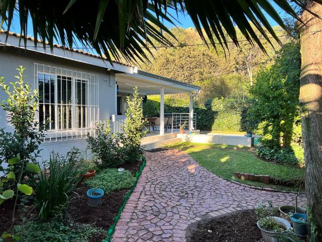 4 Bedroom Townhouse To Let in Fourways