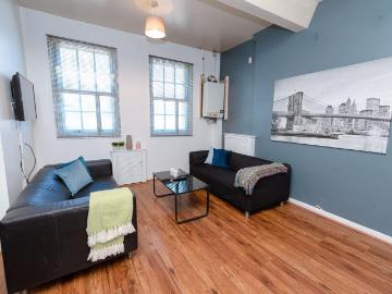 4 bedroom townhouse to rent