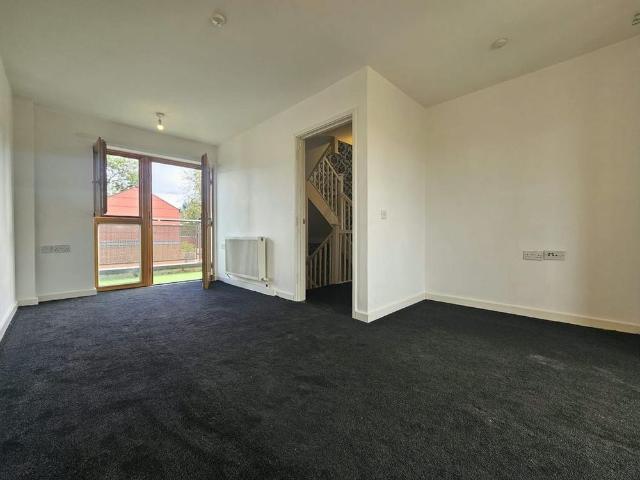 4 bedroom townhouse to rent