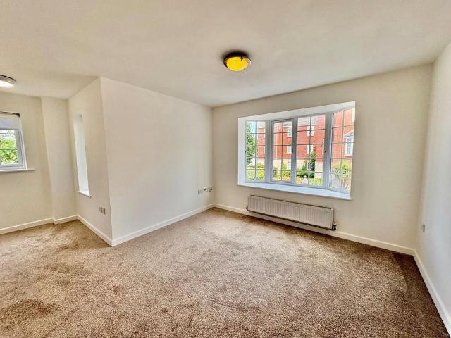 4 bedroom townhouse to rent