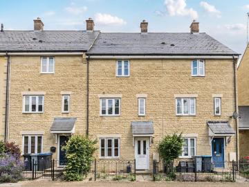 4 bedroom townhouse to rent