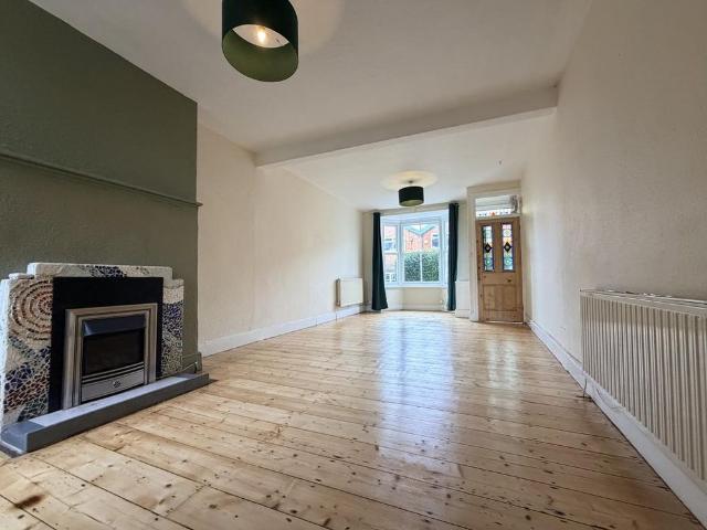 4 bedroom townhouse to rent