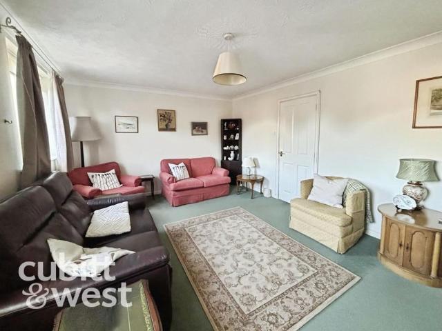 4 bedroom townhouse to rent
