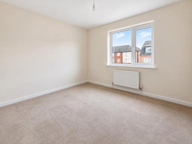 4 bedroom townhouse to rent