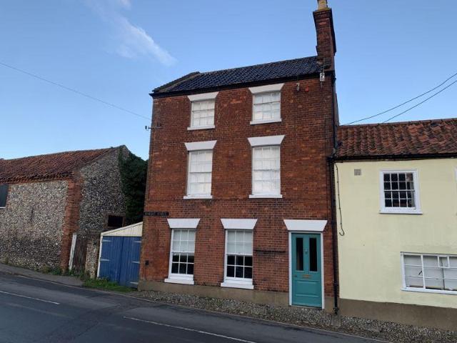4 bedroom townhouse to rent