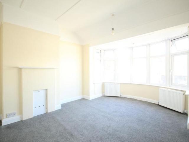 4 bedroom townhouse to rent