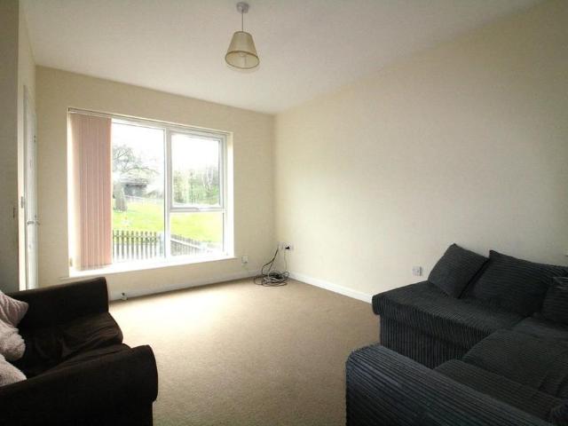 4 bedroom townhouse to rent