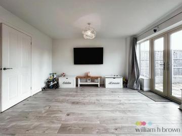 4 bedroom townhouse to rent