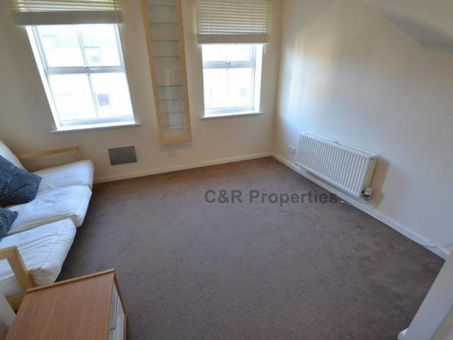 4 bedroom townhouse to rent