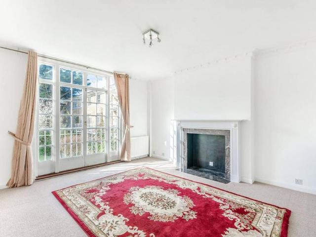 4 bedroom townhouse to rent
