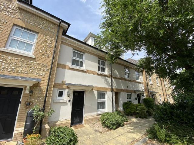 4 bedroom townhouse to rent