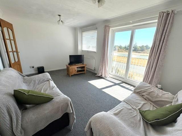 4 bedroom townhouse to rent