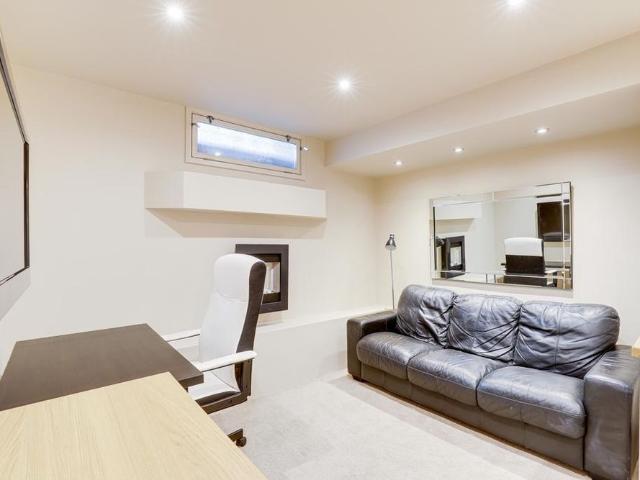4 bedroom townhouse to rent