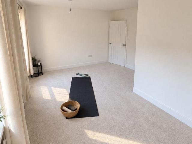 4 bedroom townhouse to rent