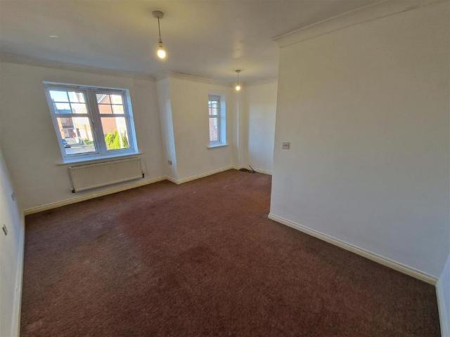 4 bedroom townhouse to rent