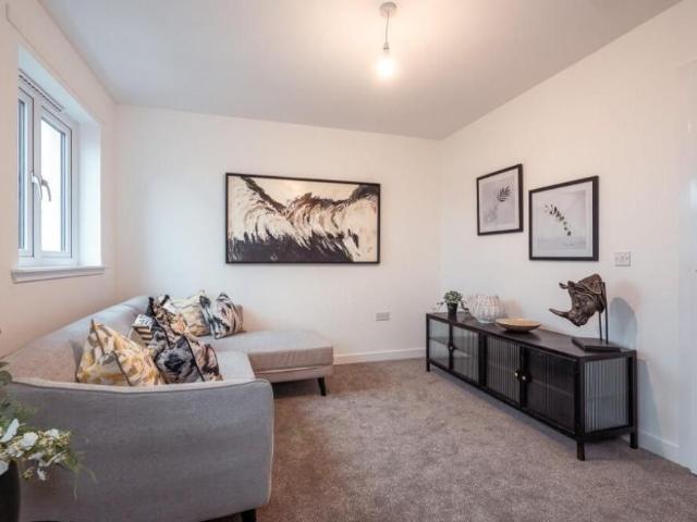 4 bedroom townhouse to rent