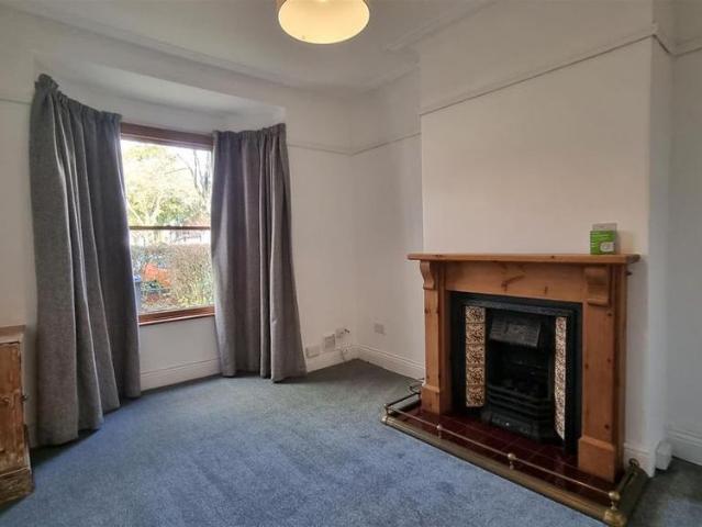 4 bedroom townhouse to rent