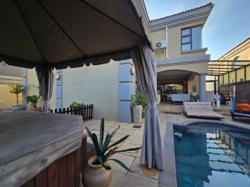4 Bedroom Townhouse to rent in Bedforview