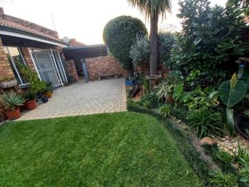 4 Bedroom Townhouse to Rent in Brentwood Park