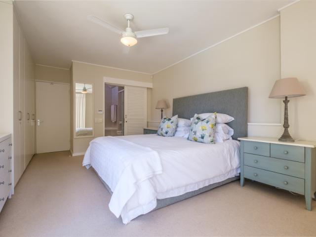 4 Bedroom Townhouse To Rent in Hobie Beach