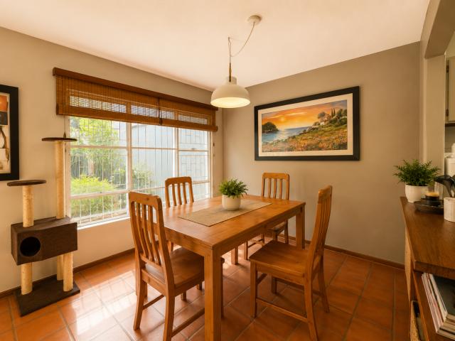4 Bedroom Townhouse To Rent in Moreleta Park