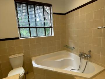 4 Bedroom Townhouse To Rent in Sandown