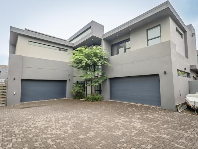 4 Bedroom Townhouse To Rent in Sandown